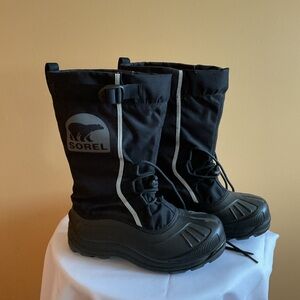 Sorel Men’s Alpha PAC XT Black Snow Boots Size 8